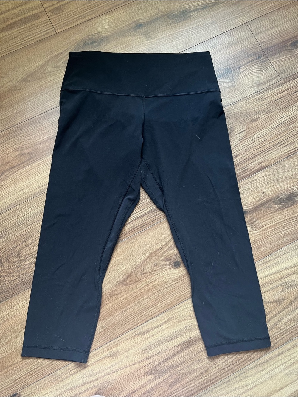 Lululemon Align High-Rise Crop 21" Black Size 12 Buttery Soft Nulu